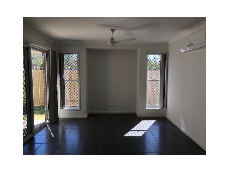 1/59 Ludwig Street, Leichhardt QLD 4305