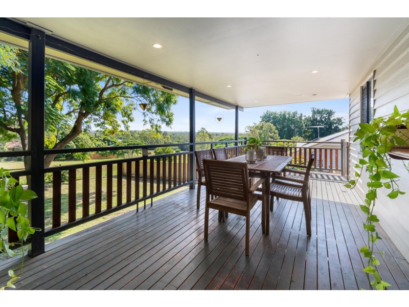 12 Tuggerah Street, North Booval QLD 4304