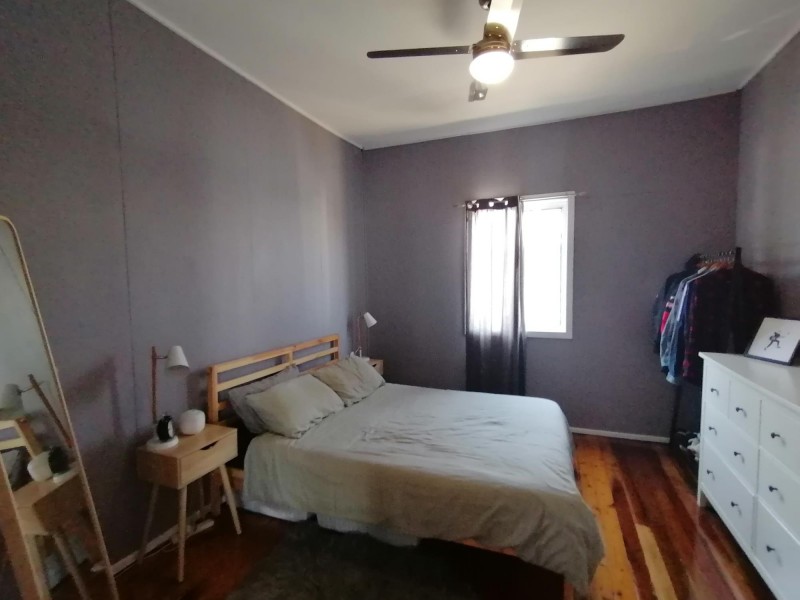 22 Thorn Street, Ipswich QLD 4305