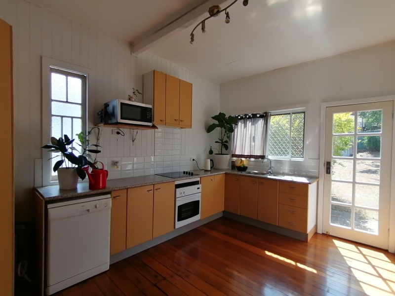 22 Thorn Street, Ipswich QLD 4305