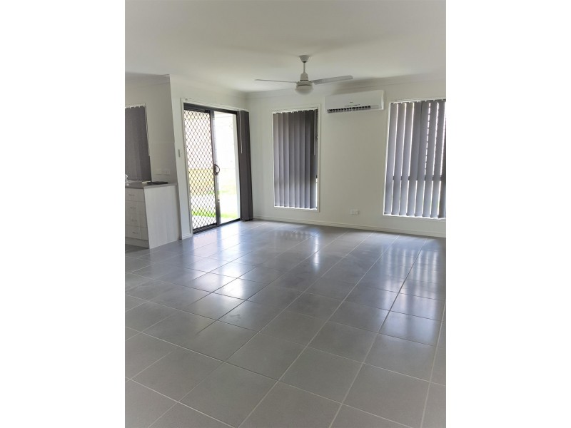 2 Sapphire Street, Brassall QLD 4305