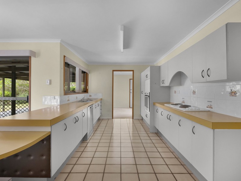 15 Kerria Street, Bellbowrie QLD 4070