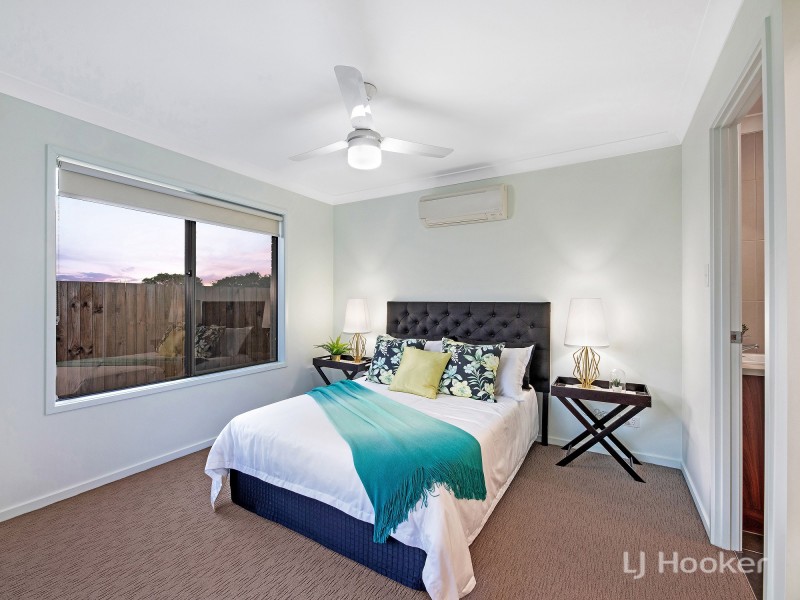 12 Vista Crescent, Rosewood QLD 4340