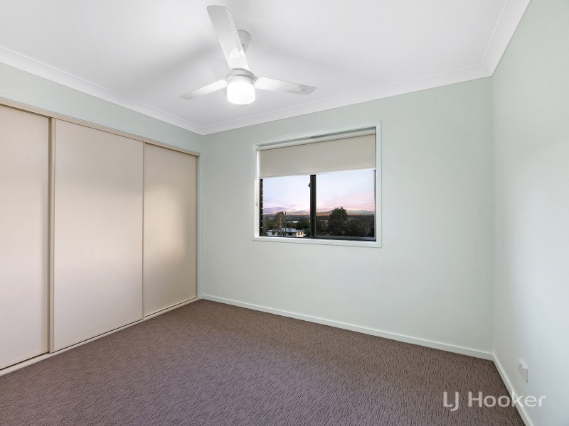 12 Vista Crescent, Rosewood QLD 4340