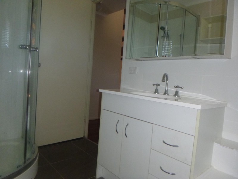 230 Whitehill Road, Raceview QLD 4305