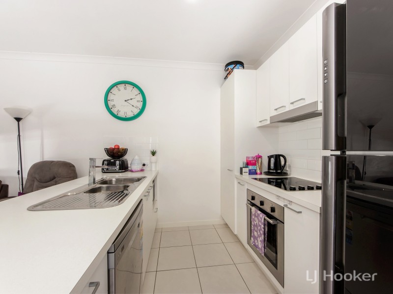 91 Napier Circuit, Silkstone QLD 4304