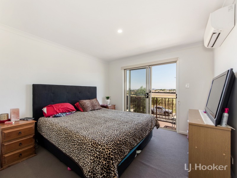 91 Napier Circuit, Silkstone QLD 4304