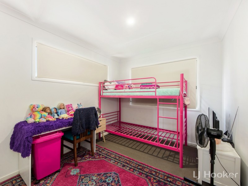 91 Napier Circuit, Silkstone QLD 4304