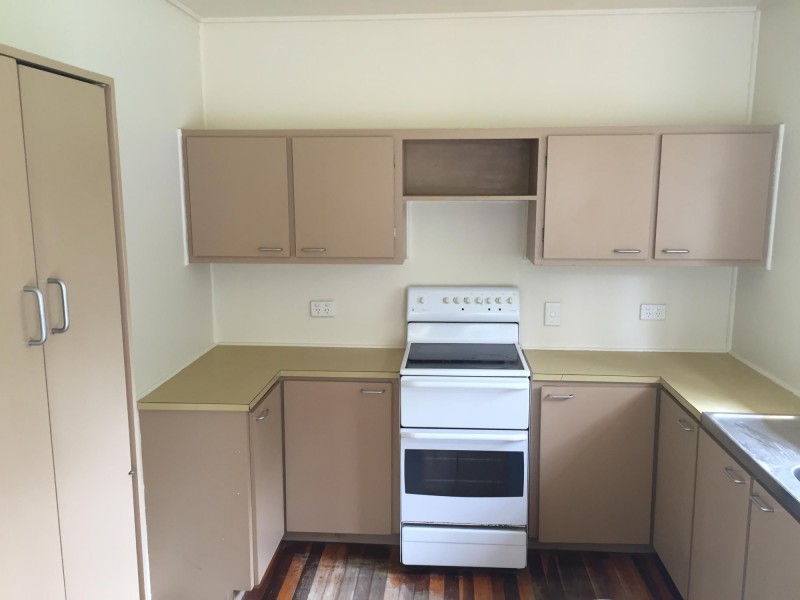 8 Belleglade Avenue, Bundamba QLD 4304