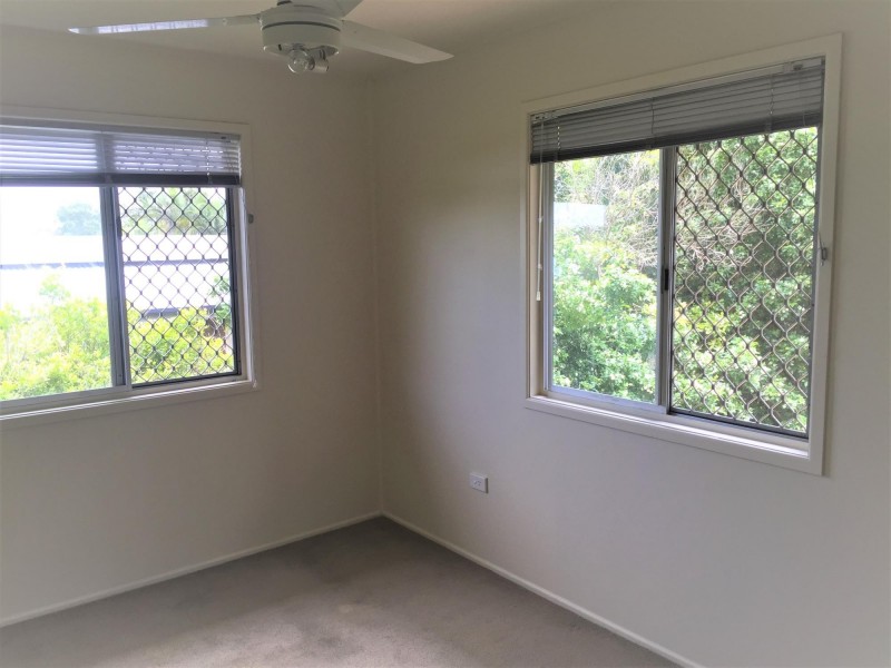 8 Belleglade Avenue, Bundamba QLD 4304