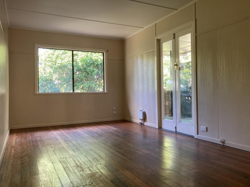 9 Hayne Street, Woodend QLD 4305