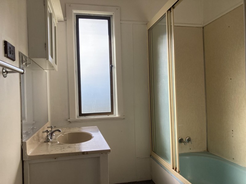 9 Hayne Street, Woodend QLD 4305