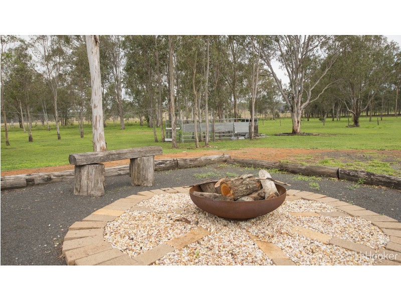 99 School Road, Grandchester QLD 4340