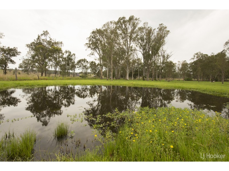 99 School Road, Grandchester QLD 4340