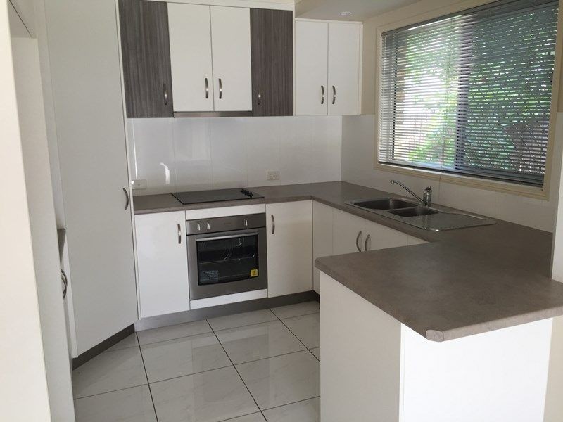 11 Galah Street, Churchill QLD 4305