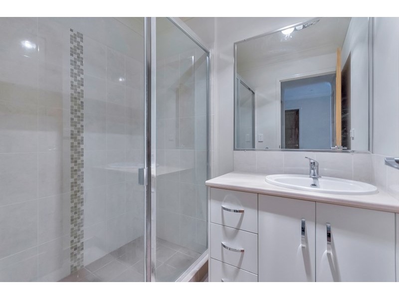 11 Galah Street, Churchill QLD 4305