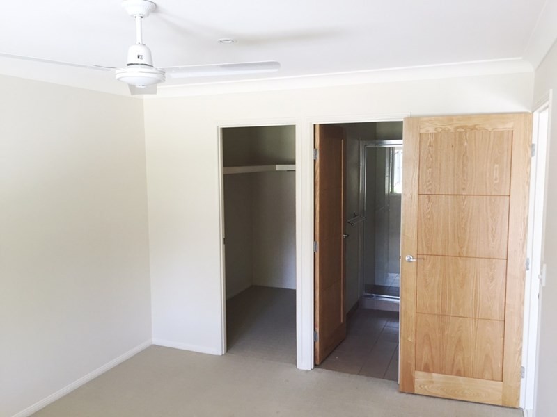 11 Galah Street, Churchill QLD 4305