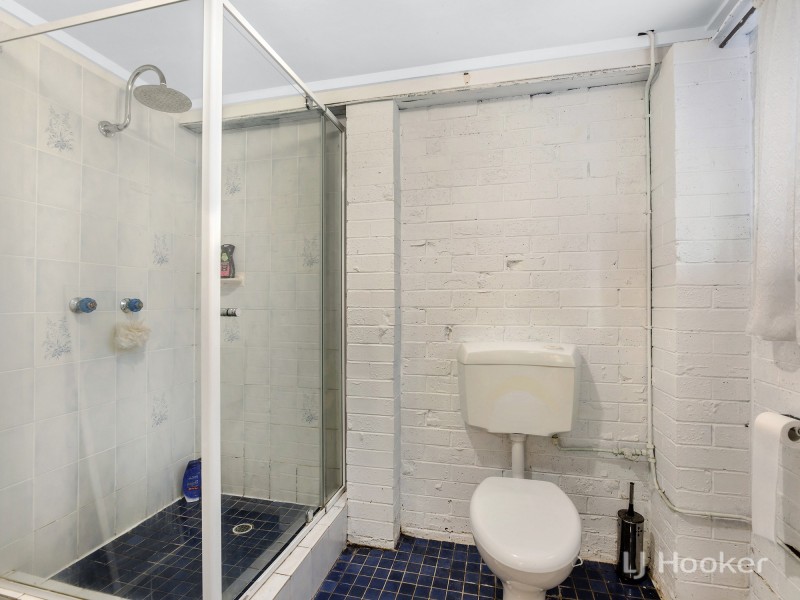 40 Chifley Crescent, Brassall QLD 4305