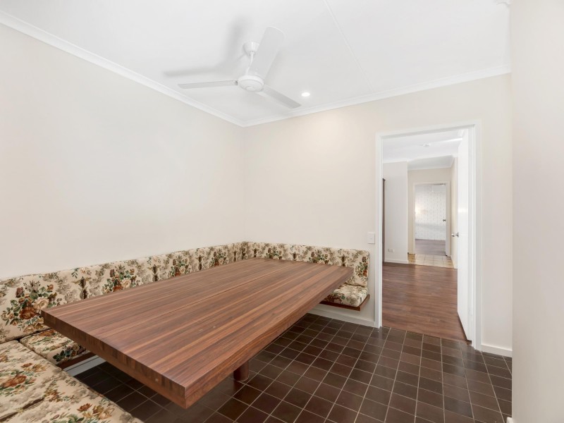 9 Bushlark Court, Bellbowrie QLD 4070