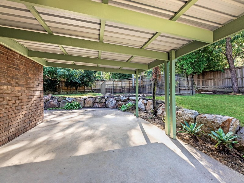 9 Bushlark Court, Bellbowrie QLD 4070