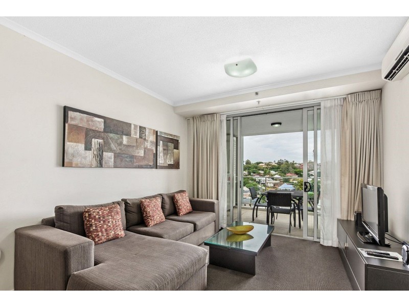 505/11 Ellenborough Street, Woodend QLD 4305