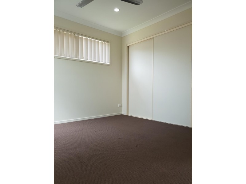 9 Brittany Cres, Raceview QLD 4305