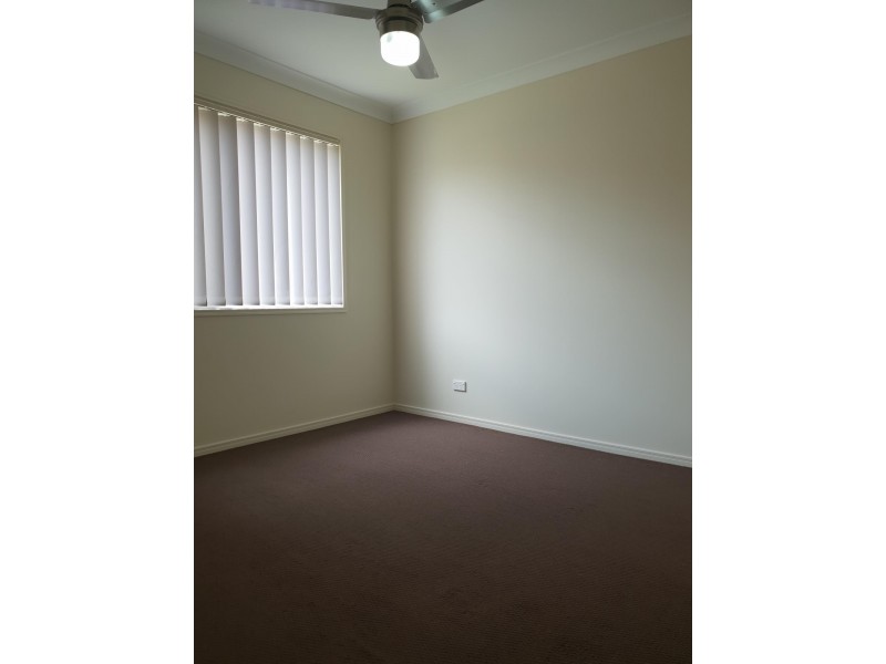 9 Brittany Cres, Raceview QLD 4305