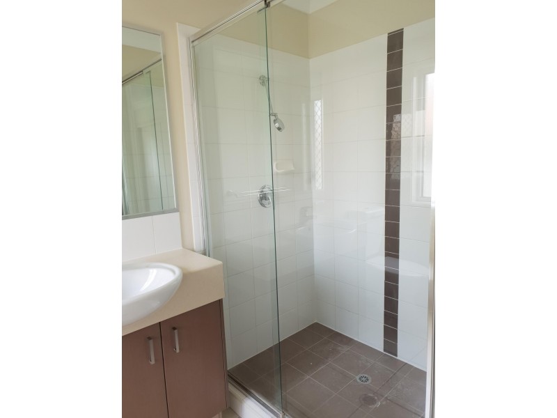 9 Brittany Cres, Raceview QLD 4305