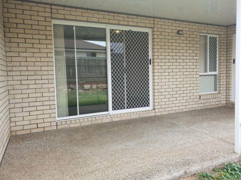 9 Brittany Cres, Raceview QLD 4305