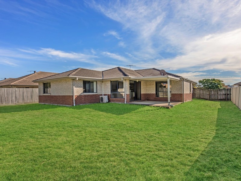 22 Anna Drive, Raceview QLD 4305