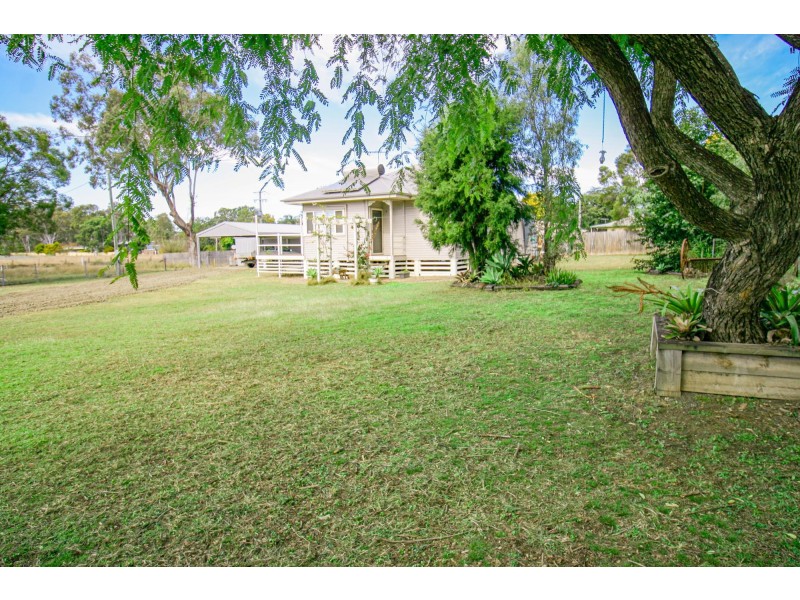 14 Stocks Lane, Walloon QLD 4306