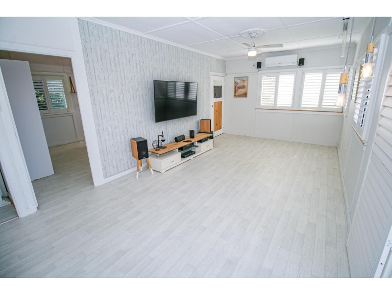 14 Stocks Lane, Walloon QLD 4306