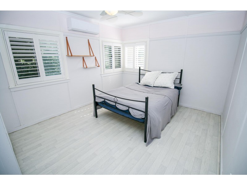 14 Stocks Lane, Walloon QLD 4306