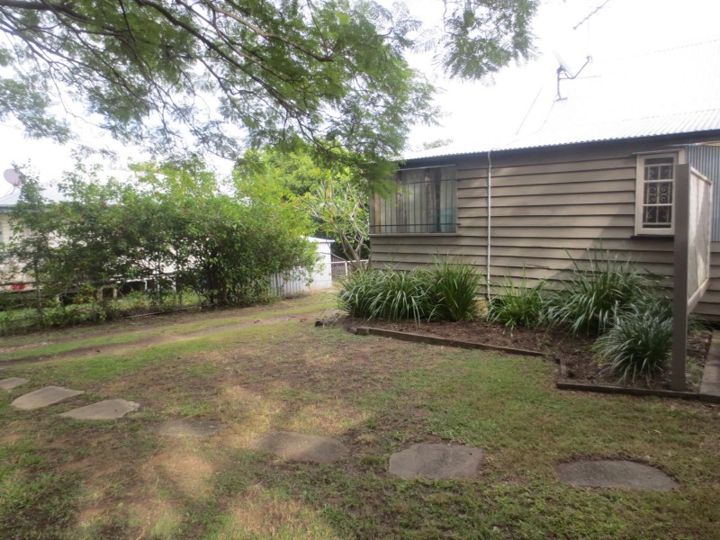 126 Thorn Street, Ipswich QLD 4305