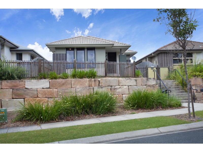 48 Sovereign Drive, Deebing Heights QLD 4306