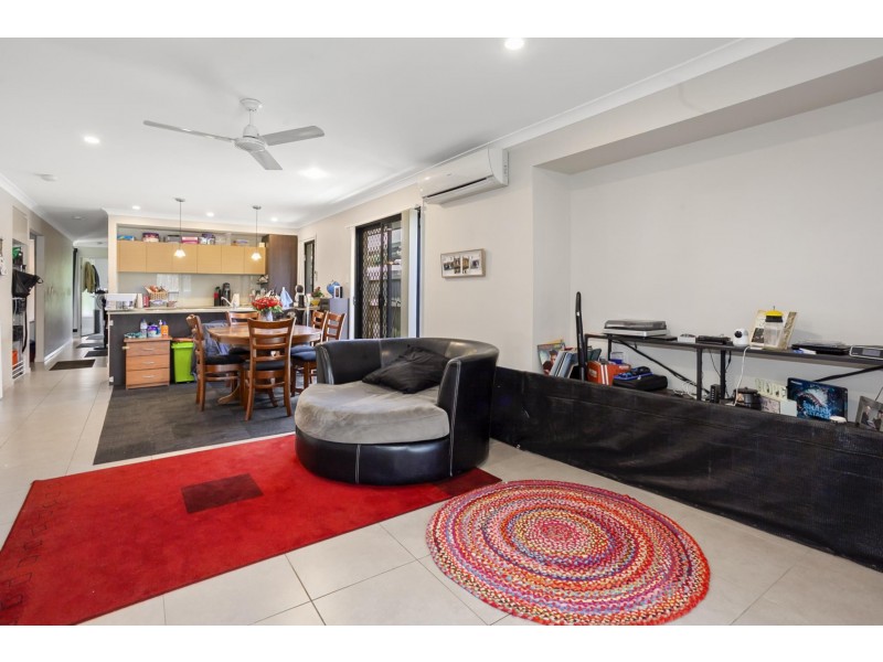 48 Sovereign Drive, Deebing Heights QLD 4306