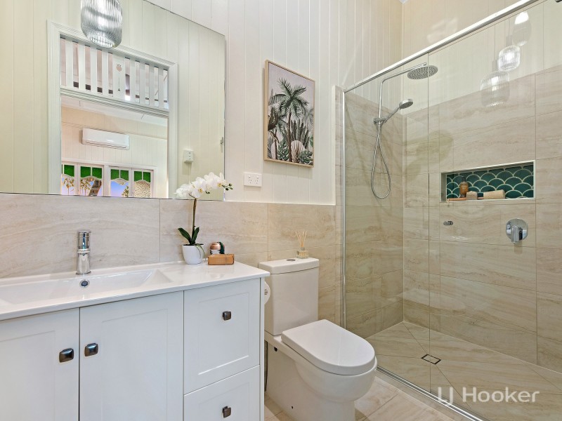 71 Glebe Road, Silkstone QLD 4304