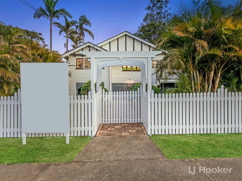 71 Glebe Road, Silkstone QLD 4304