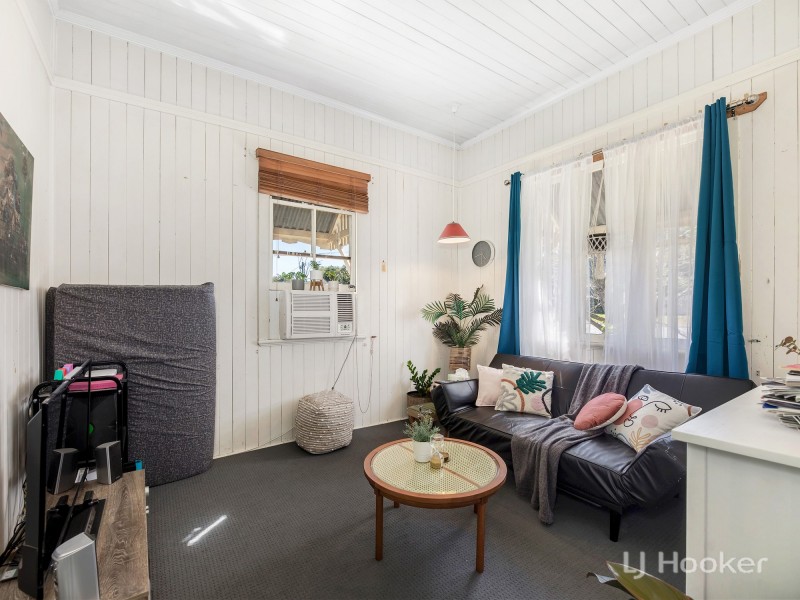 6 Shelley Street, Brassall QLD 4305