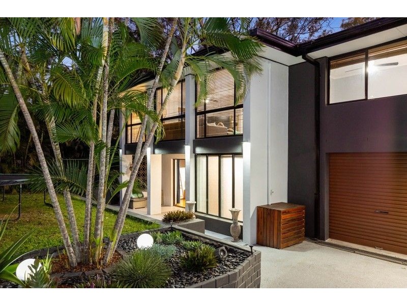 93 Fiona Street, Bellbird Park QLD 4300