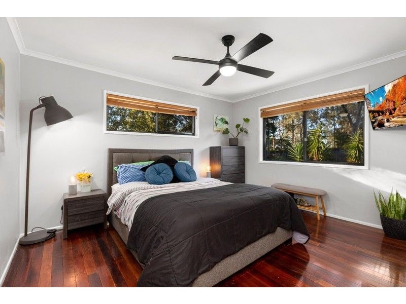 93 Fiona Street, Bellbird Park QLD 4300