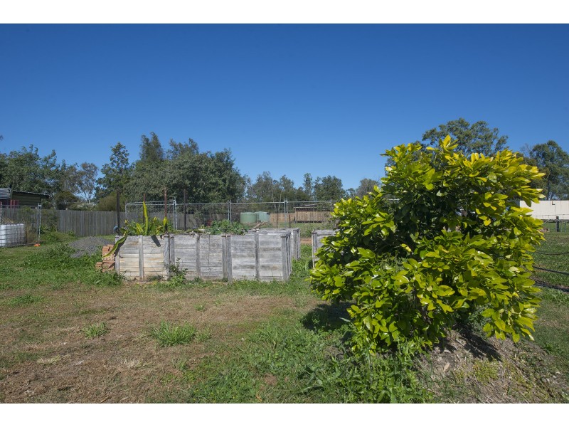 25 Gipps St, Calvert QLD 4340