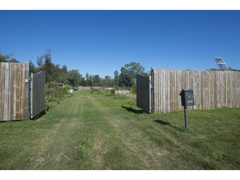 25 Gipps St, Calvert QLD 4340