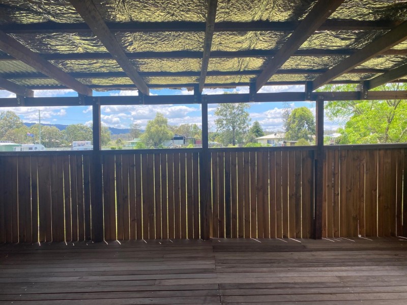 25 Gipps St, Calvert QLD 4340