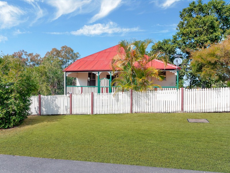 1 Eastwood Street, North Ipswich QLD 4305