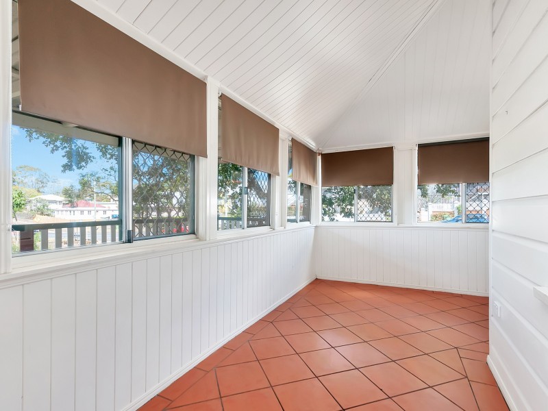 1 Eastwood Street, North Ipswich QLD 4305