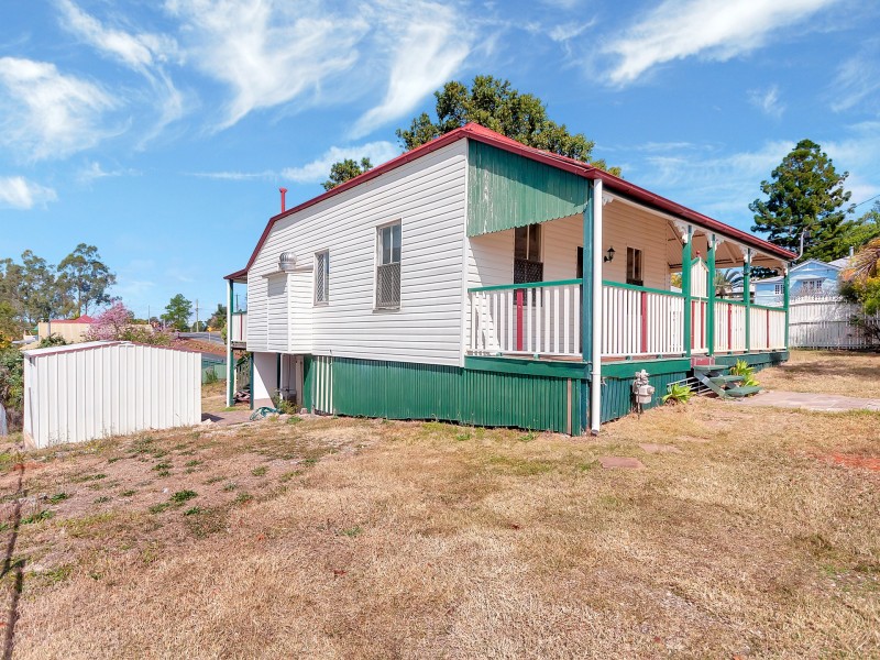 1 Eastwood Street, North Ipswich QLD 4305