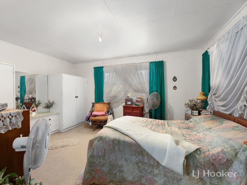 11 Gwendoline Street, Raceview QLD 4305