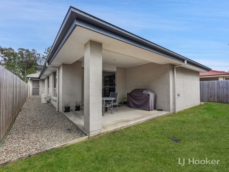 7 Cardena Drive, Augustine Heights QLD 4300