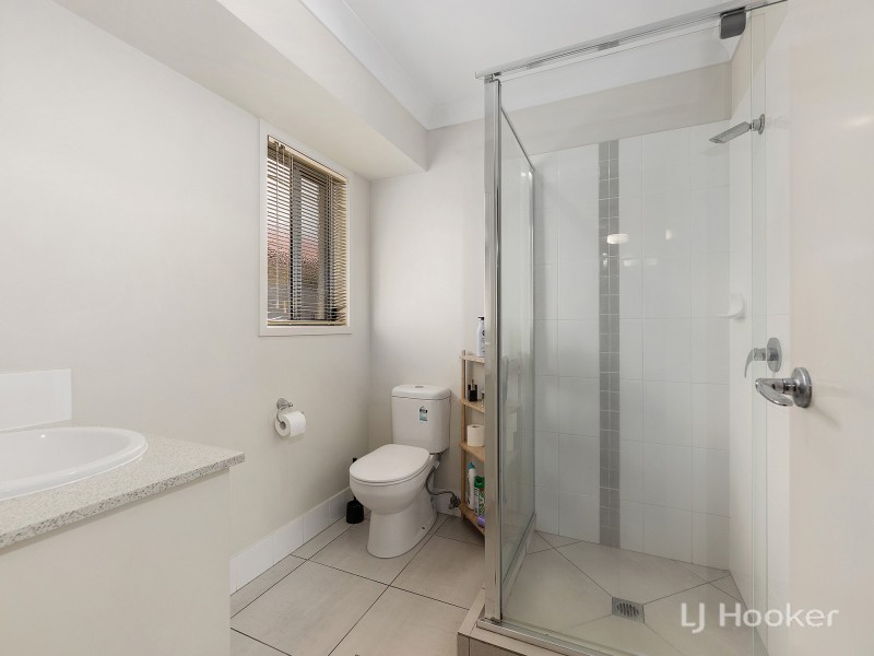 7 Cardena Drive, Augustine Heights QLD 4300